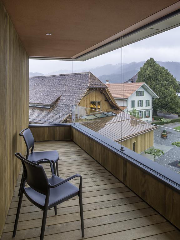 ホテル Schueuer Restaurant & Kultur Steffisburg エクステリア 写真